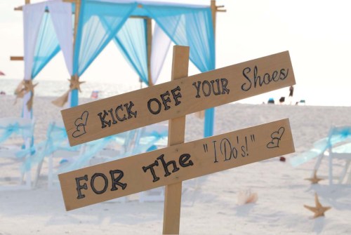 kick off shoes sign